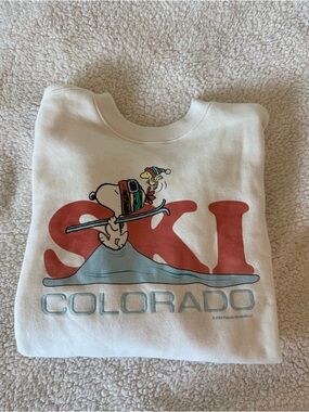 Hollister Snoopy Woodstock Ski Colorado Cozy Soft Cream Sweatshirt Unisex L NWT